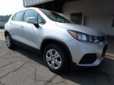 2018 Chevrolet Trax LS Front 3/4 View