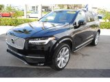 2016 Volvo XC90 T6 AWD Front 3/4 View