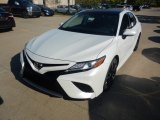 2018 Wind Chill Pearl Toyota Camry XSE #122901537