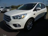 2017 White Platinum Ford Escape SE 4WD #122984033