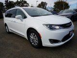 2018 Bright White Chrysler Pacifica Touring L #123154377