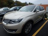 2017 Palladium White Gold Lincoln MKX Reserve AWD #123154479