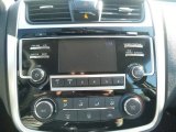 2018 Nissan Altima 2.5 SR Controls