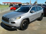 2018 Jeep Cherokee Altitude Front 3/4 View