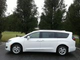 2018 Bright White Chrysler Pacifica Touring L #123456769