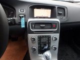 2018 Volvo S60 T5 AWD Dynamic Controls