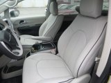 2018 Chrysler Pacifica Hybrid Limited Black/Alloy Interior