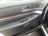 2017 Ford Explorer Limited 4WD Door Panel