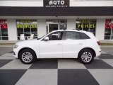 2017 Glacier White Metallic Audi Q5 2.0 TFSI Premium quattro #124004587