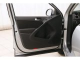 2016 Volkswagen Tiguan S 4MOTION Door Panel