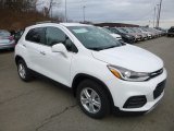 2018 Chevrolet Trax LT Front 3/4 View