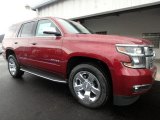 2018 Chevrolet Tahoe Premier 4WD Front 3/4 View