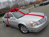 2011 Radiant Silver Metallic Cadillac DTS Premium #124281824
