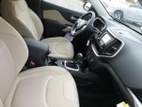 2018 Jeep Cherokee Latitude 4x4 Front Seat
