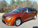 2018 Chrysler Pacifica Copper Pearl