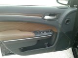 2018 Chrysler 300 C Door Panel