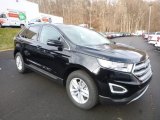 2018 Ford Edge SEL Front 3/4 View