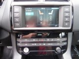 2018 Jaguar F-PACE 30t AWD Prestige Controls