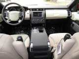 2017 Land Rover Discovery SE Dashboard