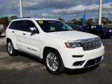 2017 Jeep Grand Cherokee Summit 4x4 Front 3/4 View