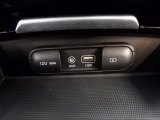 2018 Kia Stinger Premium AWD Controls