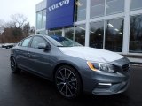 2018 Volvo S60 T5 AWD Dynamic Front 3/4 View