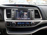 2018 Toyota Highlander LE AWD Controls
