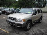 2000 Sahara Beige Metallic Nissan Pathfinder SE 4x4 #12460877