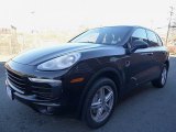 2016 Black Porsche Cayenne  #124928897