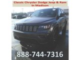 2018 Granite Crystal Metallic Jeep Grand Cherokee Laredo 4x4 #125094009