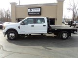 2017 Oxford White Ford F350 Super Duty XL Crew Cab 4x4 Chassis #125344340
