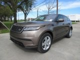 Kaikoura Stone Metallic Land Rover Range Rover Velar in 2018