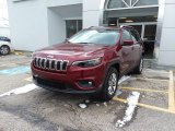 2019 Velvet Red Pearl Jeep Cherokee Latitude Plus 4x4 #125960558