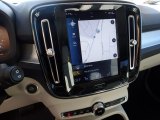 2018 Volvo XC40 T5 AWD Controls