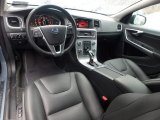 2017 Volvo V60 Cross Country Interiors