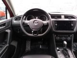 2018 Volkswagen Tiguan SE 4MOTION Dashboard