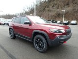 2019 Jeep Cherokee Trailhawk Elite 4x4 Front 3/4 View