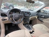 2019 Jeep Cherokee Latitude 4x4 Black/Light Frost Beige Interior