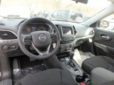2019 Jeep Cherokee Latitude 4x4 Black Interior