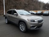 Light Brownstone Pearl Jeep Cherokee in 2019