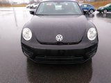 2018 Deep Black Pearl Volkswagen Beetle S #126330068