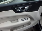 2018 Volvo XC60 T5 AWD Inscription Door Panel