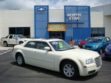 2005 Cool Vanilla Chrysler 300 Touring #12643701