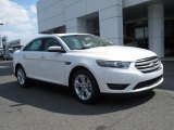 2018 White Platinum Ford Taurus SEL #126579843