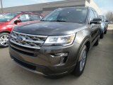 2018 Magnetic Metallic Ford Explorer XLT 4WD #126607608