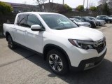 2018 Honda Ridgeline RTL-E AWD Front 3/4 View