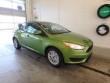 2018 Outrageous Green Ford Focus SE Hatch #126835826