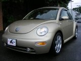 Mojave Beige Volkswagen New Beetle in 2001