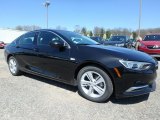 2018 Buick Regal Sportback Preferred Front 3/4 View