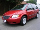 2003 Inferno Red Tinted Pearlcoat Chrysler Voyager LX #12687320